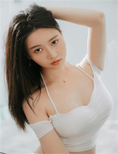 美眉脱裤子-午夜时刻免费观看